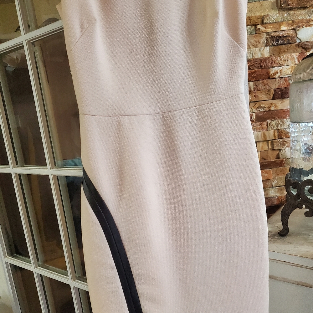 Gorgeous dress with leather trim